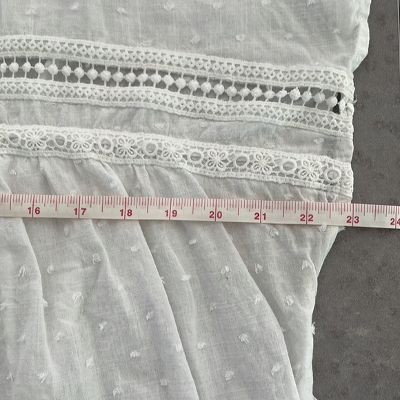 GYPSIES & MOONDUST women’s boxy fit semisheer white swiss dot crochet top size L - Picture 10 of 11